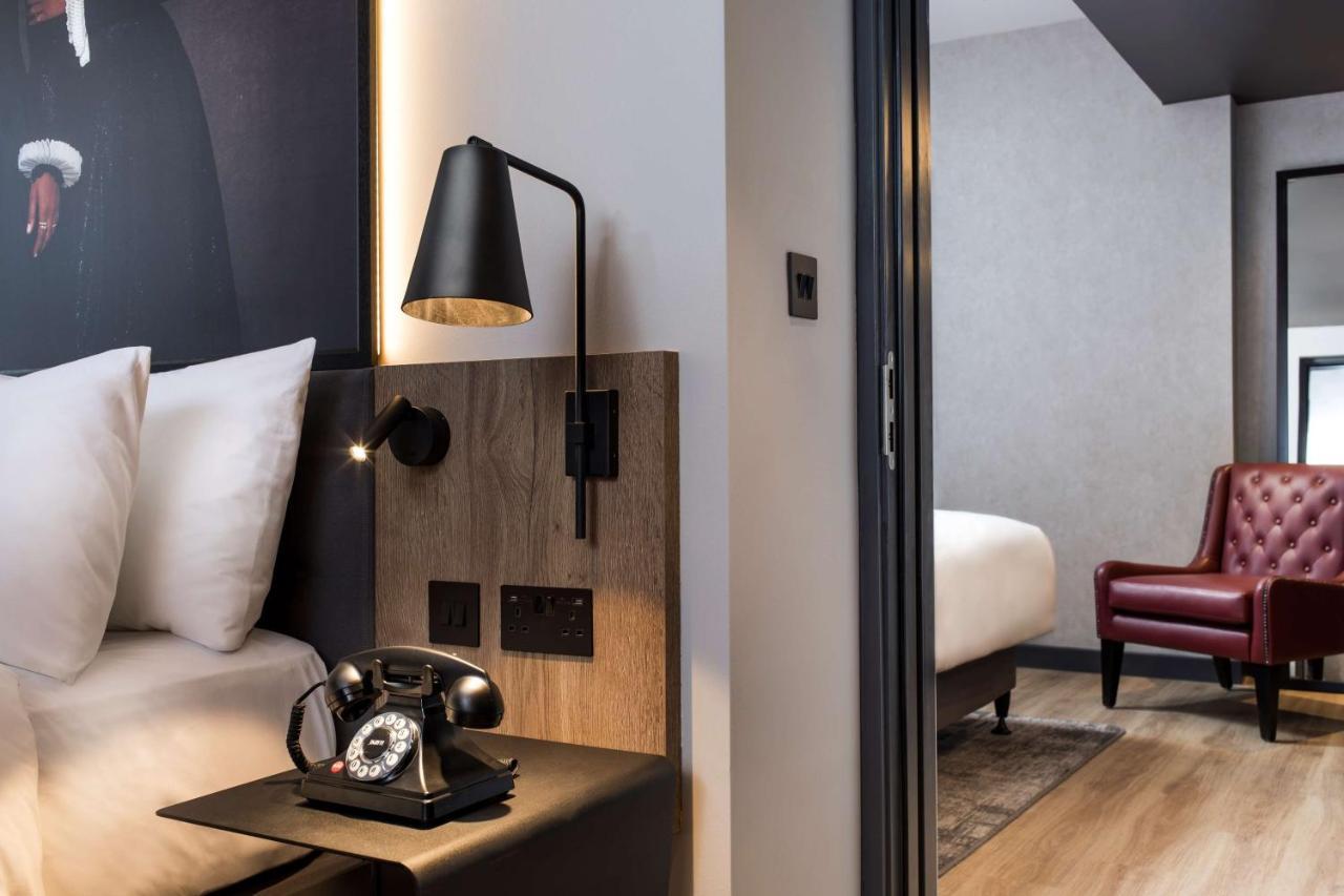 Radisson Red Hotel, Hotel 4*