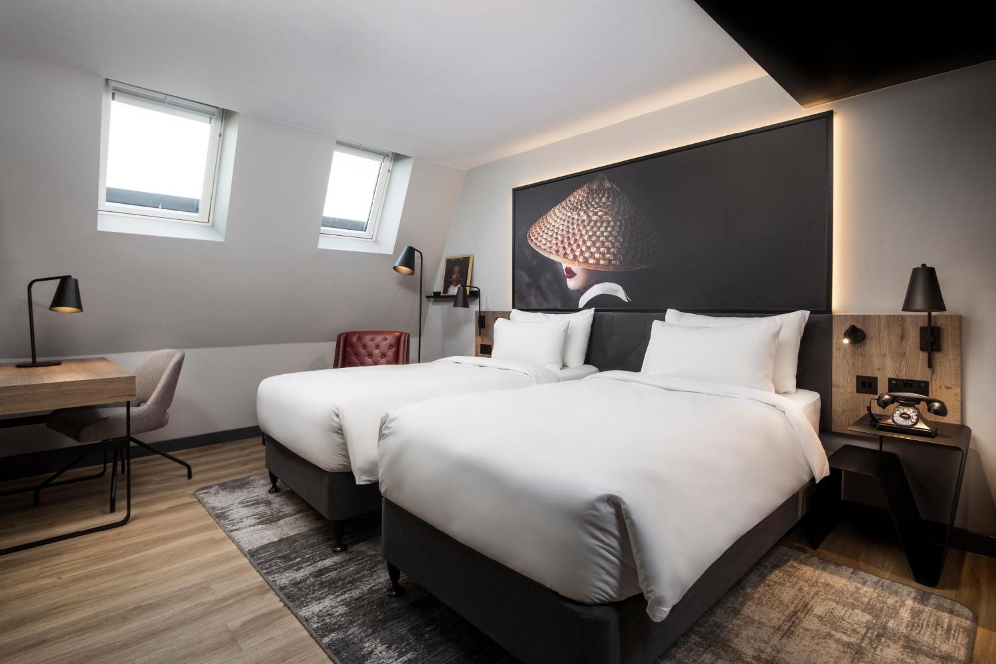 Radisson Red Hotel, Liverpool